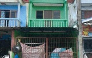 ทรัพย์สถาบันโดย GHB ทาวน์เฮาส์ ชะอำ เพชรบุรี