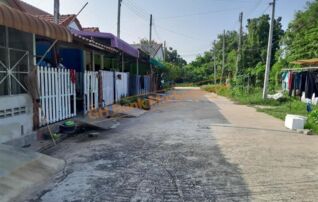 ทรัพย์สถาบันโดย GHB ทาวน์เฮาส์ ดอนตูม นครปฐม