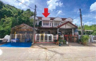 ทรัพย์สถาบันโดย GHB ทาวน์เฮาส์ รุ่งอรุณ