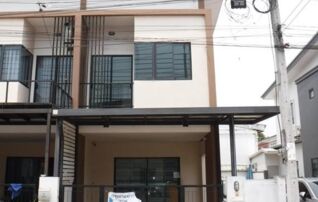 ทรัพย์สถาบันโดย GHB ทาวน์เฮาส์ ซิตี้พลัส สุวินทวงศ์ (City Plus Suwinthawong)