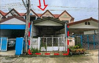 ทรัพย์สถาบันโดย GHB ทาวน์เฮาส์ งามเจริญ 5