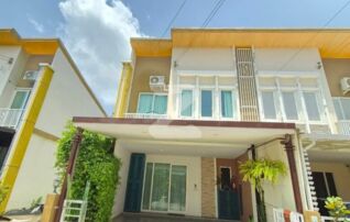 🏡 ขายทาวน์โฮม 2ชั้น 21.2ตรว. พื้นที่ใช้สอย 131 ตารางเมตร หลังมุม 2จอด หมู่บ้านโกลเด้นทาวน์ อ่อนนุช-ลาดกระบัง ซอยลาดกระบัง 1 ถนนสุขุมวิท77 : เจ้าของขายเอง (งดรับนายหน้า)