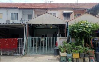 ทรัพย์สถาบันโดย GHB ทาวน์เฮาส์ กฤษณา 2 (Baan Krissana 2 Samkhok-Pathumthani)
