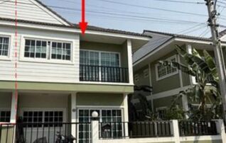 ทรัพย์สถาบันโดย GHB บ้านแฝด คันทรีวิลเลจ 8 (Piriwan Home)