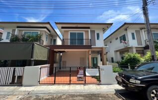 ทรัพย์สถาบันโดย JAM บ้านเดี่ยว แพนนาเซีย วิลเลจ (Panasia Village)