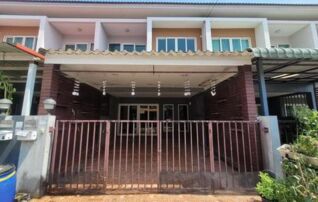 ทรัพย์สถาบันโดย GHB ทาวน์เฮาส์ ซื่อตรง โคซี่ รังสิต คลอง 6 (Suetrong Cozy Rangsit Klong 6)