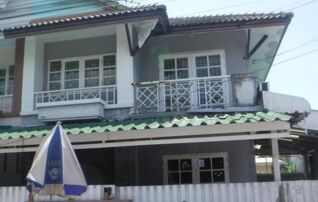 ทรัพย์สถาบันโดย GHB บ้านแฝด บ้านพฤกษา 13 คลองสาม (Baan Pruksa 13 Klong Sam)