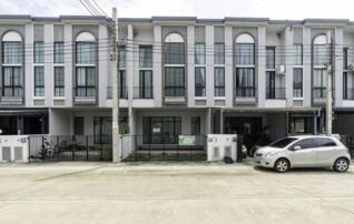 ทรัพย์ธนาคารโดย KASIKORNBANK ทาวน์เฮาส์ ซอยประชาอุทิศ 90 ถนนประชาอุทิศ