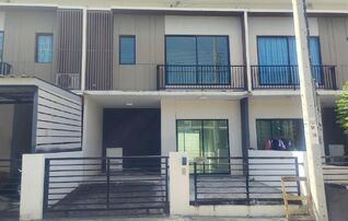 ทรัพย์สถาบันโดย GHB ทาวน์เฮาส์ บางพลี สมุทรปราการ