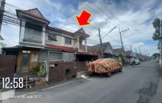 ทรัพย์สถาบันโดย GHB บ้านแฝด ซอยสุขุมวิท-พัทยา53/ม.ไ ถนนสุขุมวิท(ทล.3)