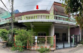 ทรัพย์สถาบันโดย GHB ทาวน์เฮาส์ ถนนสุขุมวิท(ทล.3)/ถ.อนุ