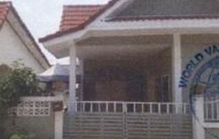 ทรัพย์สถาบันโดย ธอส. บ้านแฝด ศรีราชา ชลบุรี