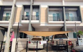 ทรัพย์สถาบันโดย GHB ทาวน์เฮาส์ แกรนด์วิลล์ปทุมธานีสายใน (Grandville Pathumthani-Sainai)