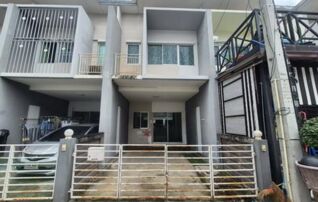 ทรัพย์สถาบันโดย GHB ทาวน์เฮาส์  คลองหลวง ปทุมธานี