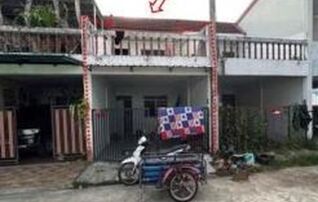 ทรัพย์สถาบันโดย GHB ทาวน์เฮาส์ ซอยหมู่บ้านเนินเขา ถนนสายบ้านหน้าควน-บ้านพ