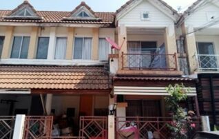 ทรัพย์สถาบันโดย GHB ทาวน์เฮาส์ พูนสินธานี 5
