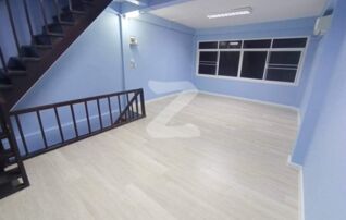 ปล่อยเช่าตึกแถว 3 ชั้น สำหรับพักอาศัย  แถวราชเทวี ในซอยโรงแรมเอเชีย ซอยโรงเรียนกิ่งเพชร เดินไป BTS ราชเทวี 5 นาที : เจ้าของให้เช่าเอง (งดรับนายหน้า)