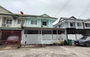 ทรัพย์สถาบันโดย GHB ทาวน์เฮาส์ พฤกษา 12/1 (Baan Pruksa 12/1 Rangsit-Klong 3)