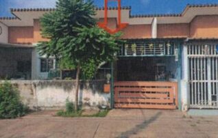 ทรัพย์สถาบันโดย GHB ทาวน์เฮาส์ กรีนการ์เด้นโฮม