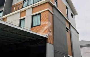 ขายด่วนๆจ้าา📌เจ้าของขายเอง ทาวน์โฮม 3 ชั้น หลังริม Eco space บางนา (วงแหวน) : เจ้าของขายเอง (งดรับนายหน้า)