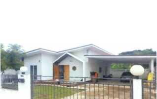 ทรัพย์สถาบันโดย GHB บ้านเดี่ยว พิกุลทอง
