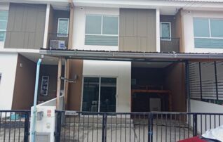 ทรัพย์สถาบันโดย GHB ทาวน์เฮาส์ บางบ่อ สมุทรปราการ
