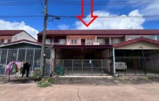 ทรัพย์สถาบันโดย GHB ทาวน์เฮาส์ เอื้ออารีย์