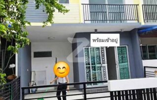 💥ขายทาวน์เฮ้าส์รีโนเวทพร้อมอยู่ ม.เดอะคอนเนค 12 เอ ซ.กิ่งแก้ว 37                                 : เจ้าของขายเอง (งดรับนายหน้า)