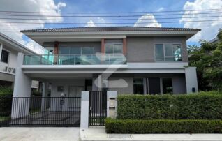 บ้านเดี่ยวหรู ทำเลศักยภาพ เชื่อมต่อพระราม9-เอกมัยเพียง15นาที ราคา 14.5ล บ้านใหม่ ไม่เคยเข้าอยู่ ราคาดีสุดในย่านนี้ : เจ้าของขายเอง (งดรับนายหน้า)