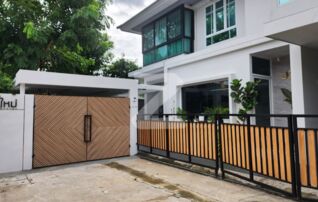 บ้านเดี่ยวพื้นที่กว้าง บรรยากาศสงบ เป็นส่วนตัว เหมาะสำหรับ ครอบครัวใหญ่ / ทำงานจากบ้าน / ชาวต่างชาติ : เจ้าของให้เช่าเอง (งดรับนายหน้า)