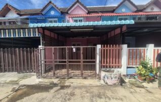 ทรัพย์สถาบันโดย GHB ทาวน์เฮาส์ เฟื่องฟ้านคร 5