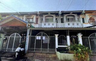 ทรัพย์สถาบันโดย GHB ทาวน์เฮาส์ พรพิมาน