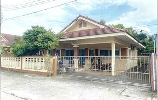 ทรัพย์สถาบันโดย GHB บ้านเดี่ยว รุ่งเรืองรัศมี