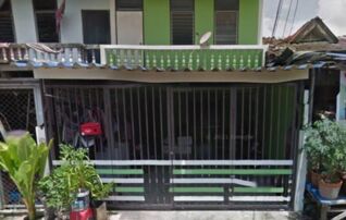 ทรัพย์สถาบันโดย GHB ทาวน์เฮาส์ ถนนทล.7