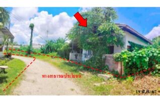 ทรัพย์สถาบันโดย บริษัท บริหารสินทรัพย์สุขุมวิท จำกัด บ้านเดี่ยว ซอยท่าเรือ 13 ถนนสายนครศรีธรรมราช - เชียรใหญ่ (ทล.408)