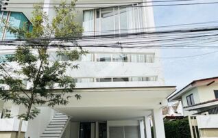 ขาย/เช่า โฮมออฟฟิศ 4 ชั้น โครงการ LUXE 35 (Luxury Townhome) *เจ้าของขายเองค่ะ*                             : เจ้าของให้เช่าเอง (งดรับนายหน้า)