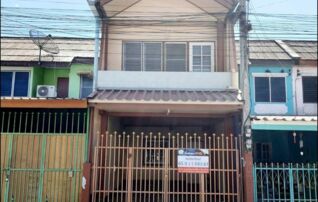 ทรัพย์สถาบันโดย GHB ทาวน์เฮาส์ เมืองพิษณุโลก พิษณุโลก