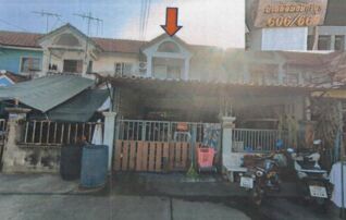 ทรัพย์สถาบันโดย GHB ทาวน์เฮาส์ ซิตี้วิลเลจ