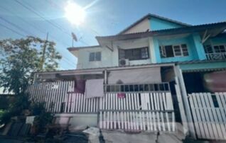 ทรัพย์สถาบันโดย GHB ทาวน์เฮาส์ พฤกษาบี (Baan Pruksa B Rangsit-Klong 3)