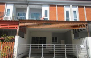 ทรัพย์ธนาคารโดย GHB ทาวน์เฮาส์ ลาดกระบัง กรุงเทพมหานคร