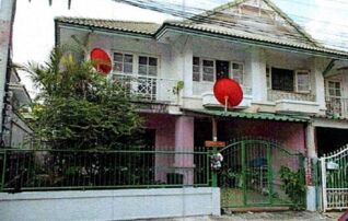 ทรัพย์สถาบันโดย GHB ทาวน์เฮาส์ พฤกษา 13 (Baan Pruksa 13 Klong Sam)