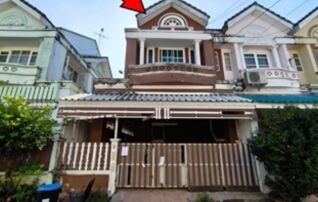 ทรัพย์สถาบันโดย GHB ทาวน์เฮาส์ นันทนาการ์เด้นท์เพลส