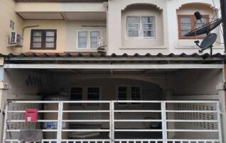 ทรัพย์สถาบันโดย GHB ทาวน์เฮาส์ เชิงเนิน
