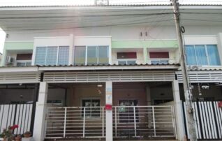 ทรัพย์ธนาคารโดย GHB ทาวน์เฮาส์ ลาดกระบัง กรุงเทพมหานคร