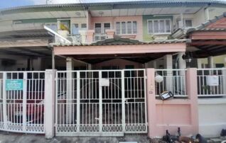 ทรัพย์ธนาคารโดย GHB ทาวน์เฮาส์ บ้านสถาพร รังสิต (Baan Sathaporn Rangsit)