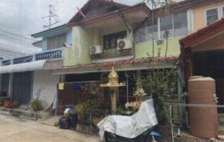 ทรัพย์สถาบันโดย GHB ทาวน์เฮาส์ พฤกษา 3