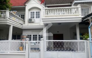 ให้เช่าทาวน์เฮาส์ ทำเลดี เดินทางสะดวก สุขุมวิท 101/1 (Townhouse for rent) ใกล้ BTS ตลาดสด โรงเรียน ห้างสรรพสินค้า (เจ้าของให้เช่าเอง) : เจ้าของให้เช่าเอง