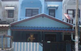 ทรัพย์สถาบันโดย GHB ทาวน์เฮาส์ บ้านธารารินทร์ ลำลูกกาคลอง 2 (Baan Thararin Lamlukka Klong 2)