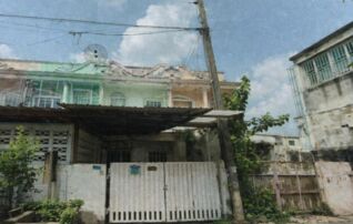 ทรัพย์สถาบันโดย GHB ทาวน์เฮาส์ พรร่มเย็นวิลล่า