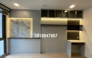 ให้เช่า Studio เครื่องใช้ไฟฟ้าครบ ห้องตกแต่ง built-in เพิ่ม ห้องสวยมาก เช่าขั้นต่ำ 1 ปี : เจ้าของให้เช่าเอง (งดรับนายหน้า)